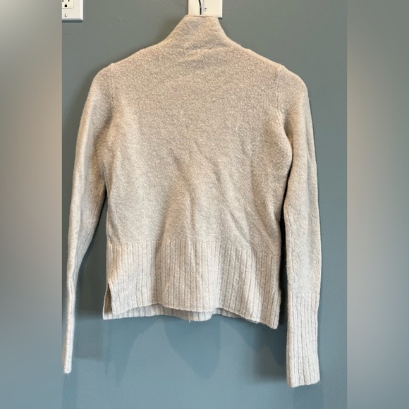 Madewell Inland Turtleneck Sweater in Coziest Yarn XS - Picture 2 of 5